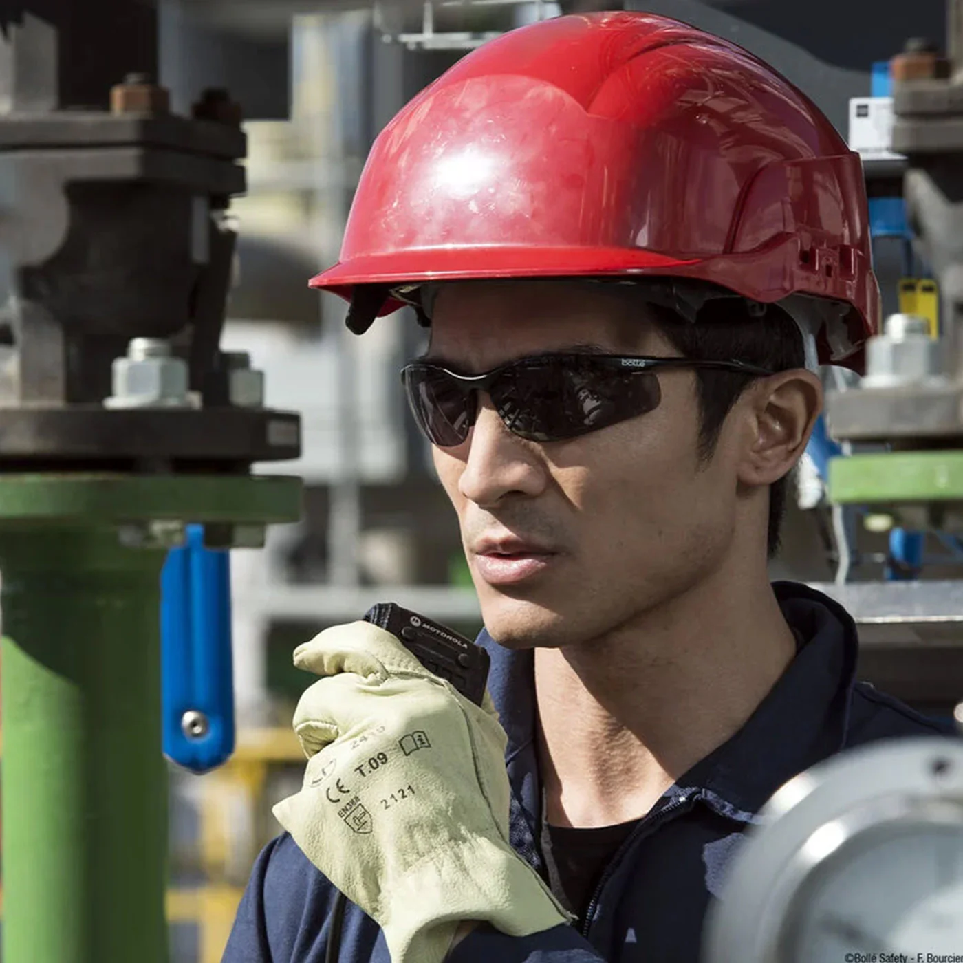 Bolle Contour II Safety Glasses - Anti-Scratch & Anti-Fog - Image 4