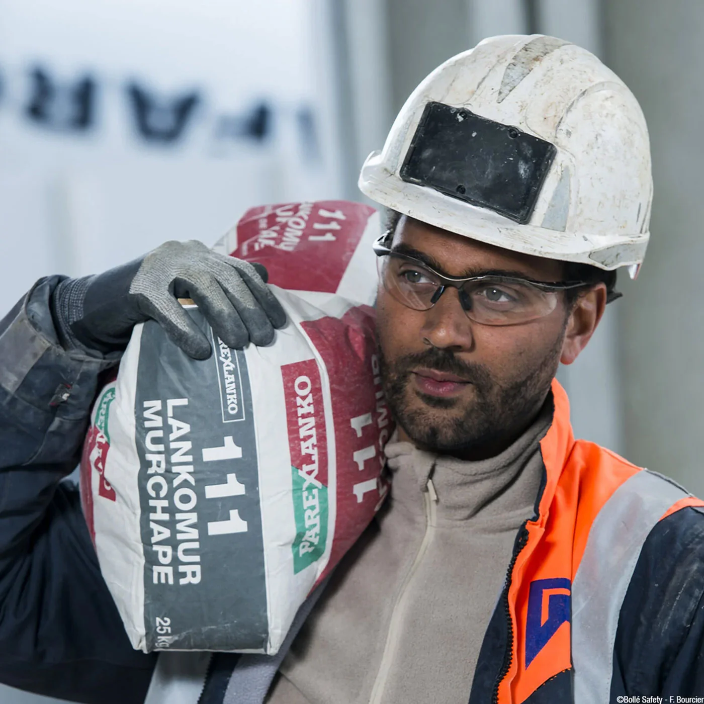 Bolle Contour II Safety Glasses - Anti-Scratch & Anti-Fog - Image 6