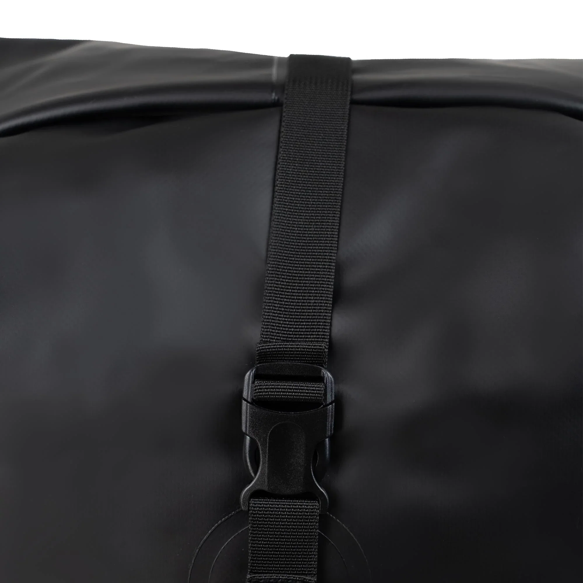 Highlander Troon Tri-Laminate Duffle Dry Bag 70L - Waterproof Roll-Top - Image 4