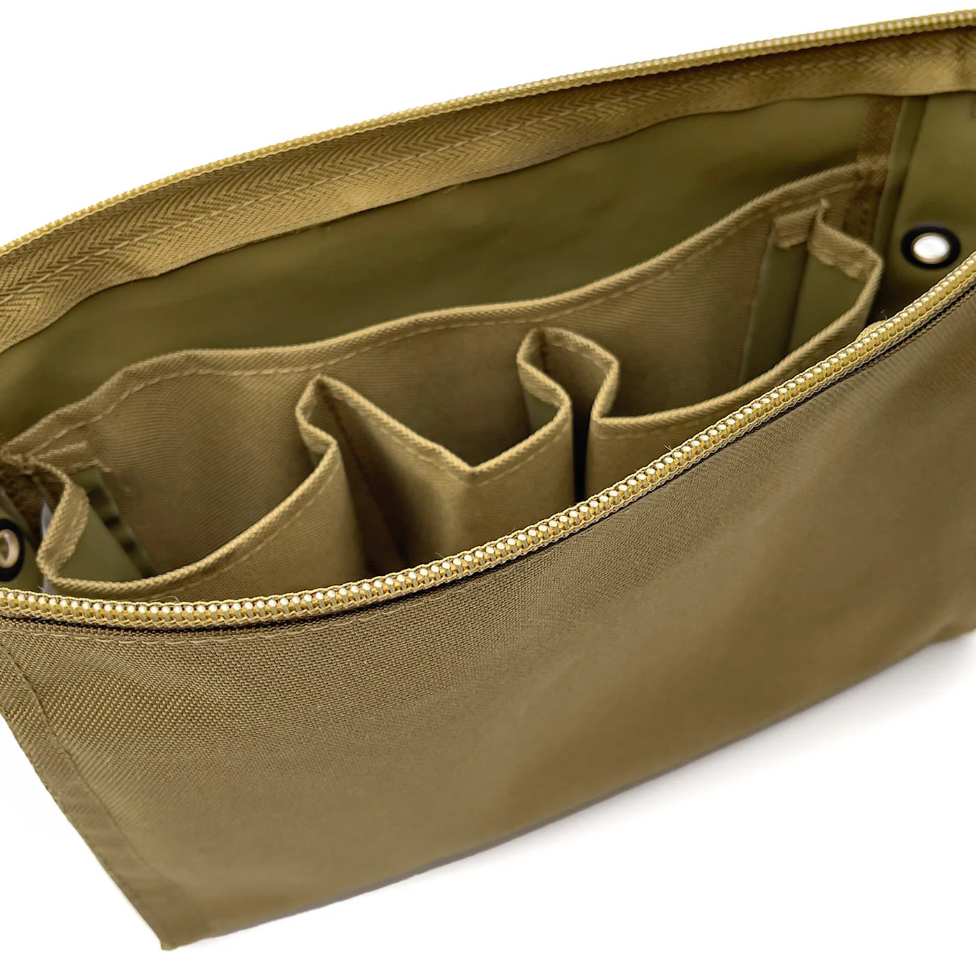 Mil-Tec Compact Zip Wash Bag - Image 7