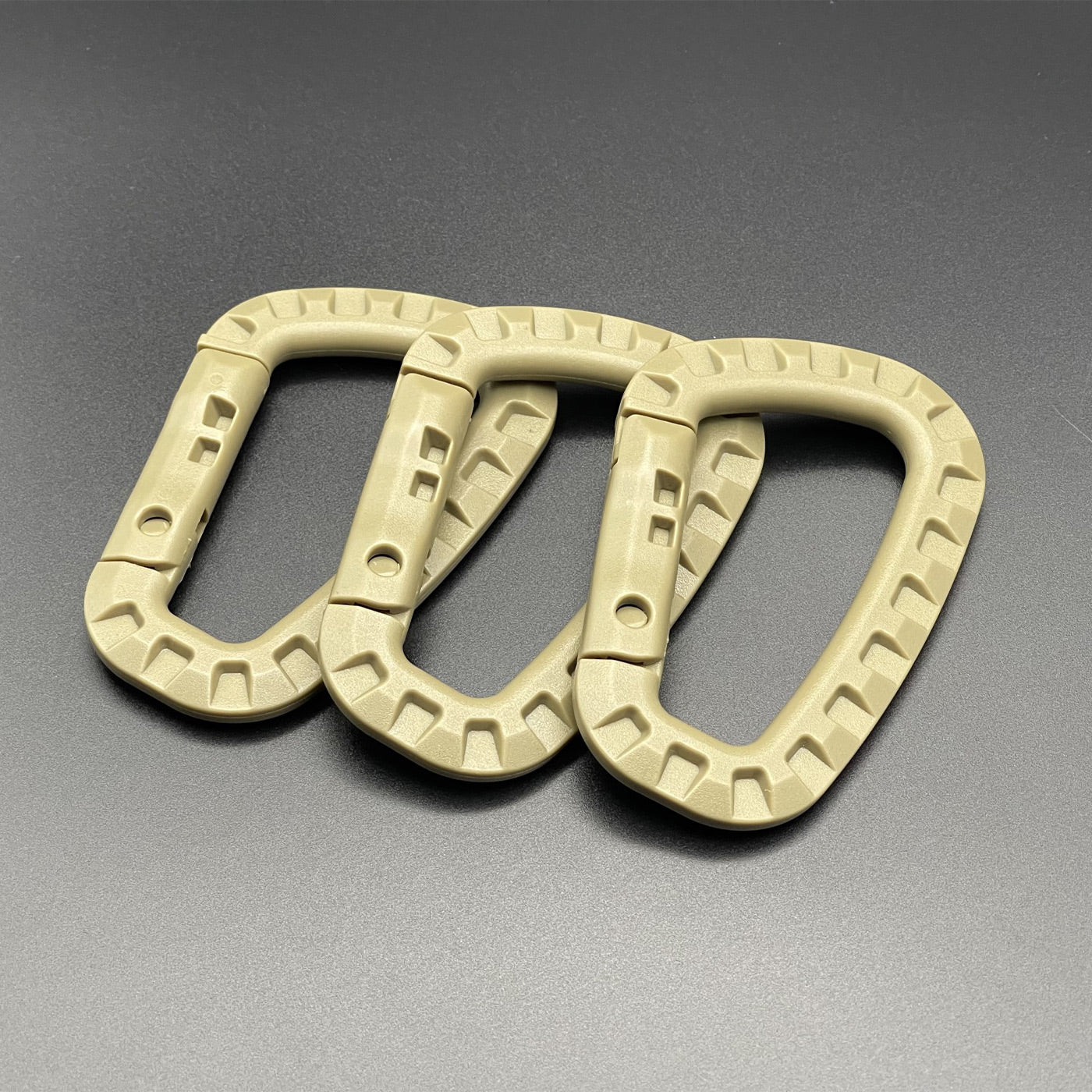 Tactical Carabiner: MOLLE Compatible Plastic Gear Clip - Image 7